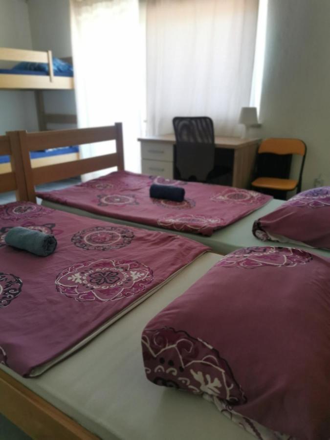 Back Private Budget Rooms Блед Экстерьер фото